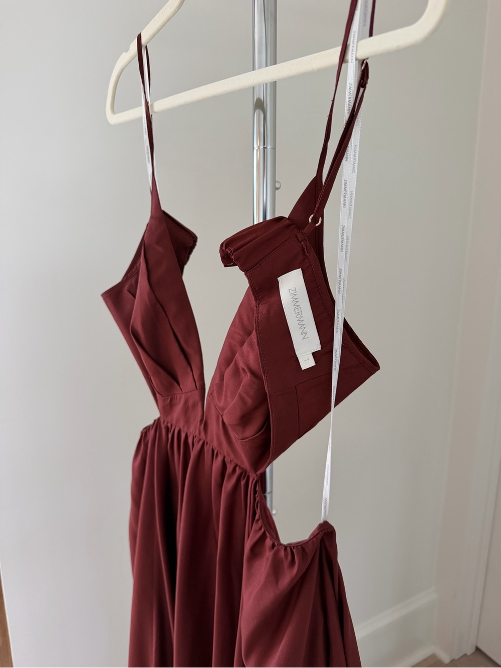 Zimmermann Wanderlust cutout silk maxi dress - Picture 4 of 8